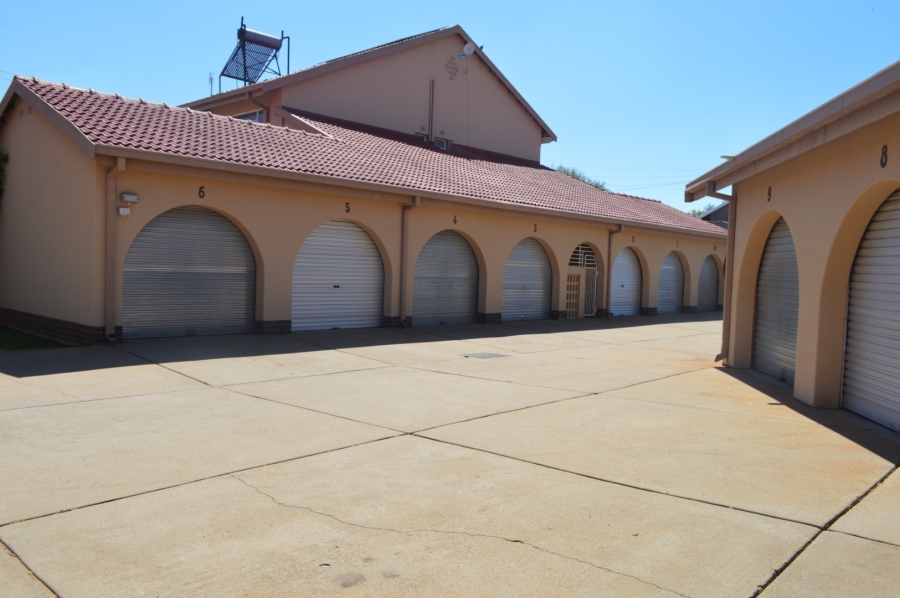 2 Bedroom Property for Sale in Flimieda North West